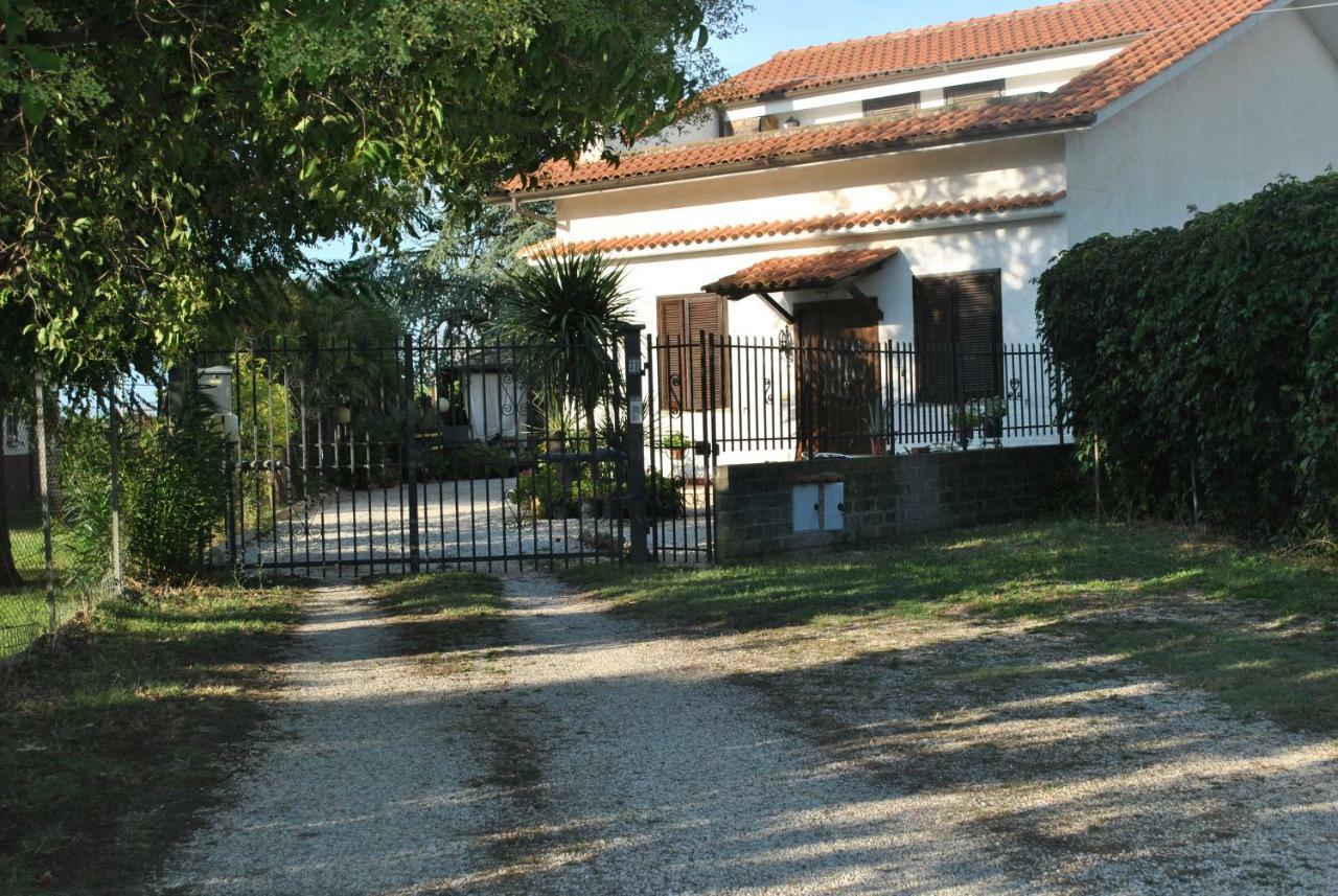 Villino Alle Terme Витербо Экстерьер фото